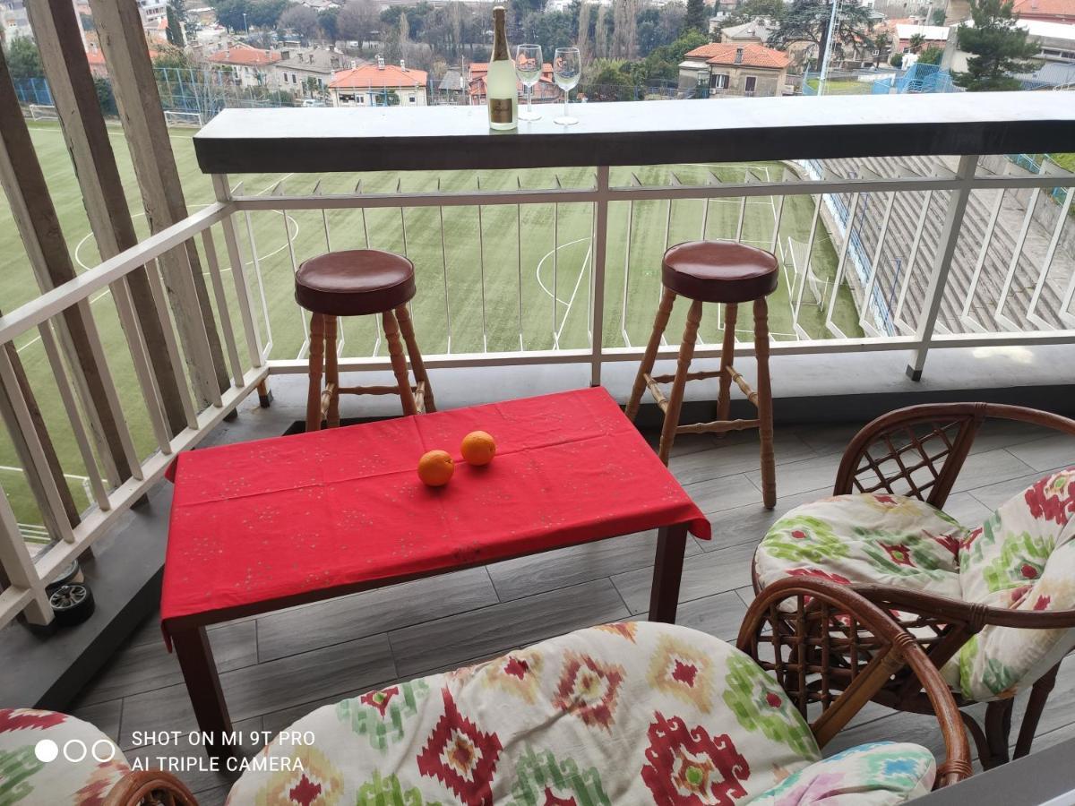 Riview Lägenhet Rijeka Exteriör bild